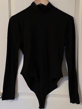 Priceless Black Mock Neck Long Sleeve Bodysuit - Size Large